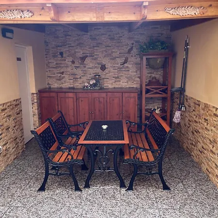 C & M Apartman